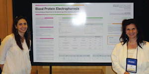 Η κα Τσομπάνη και η δ.Παρταλίδου στην παρουσίαση της εργασίας τους στην Καλιφόρνια, Μάιος 2010